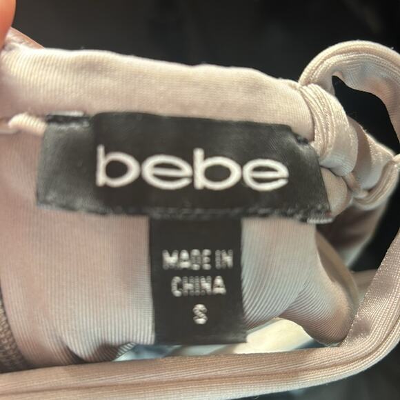 BEBE Silver Sequin Textured Halter Open Cutout Back Top Dress Cocktail FLAW - Picture 7 of 11